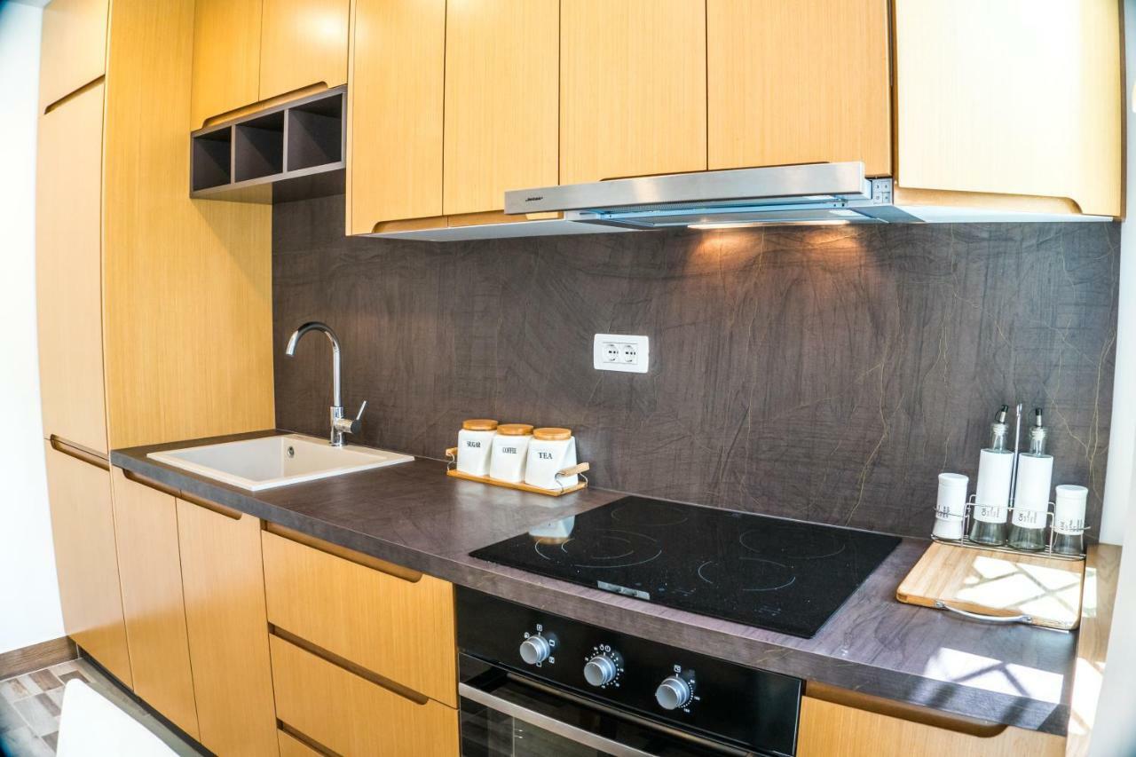 Venere Tirana Suite Deluxe エクステリア 写真